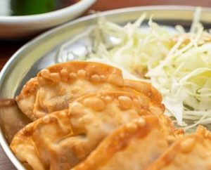 揚げ餃子