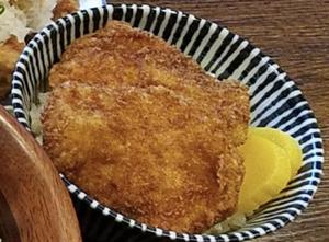 タレカツ丼