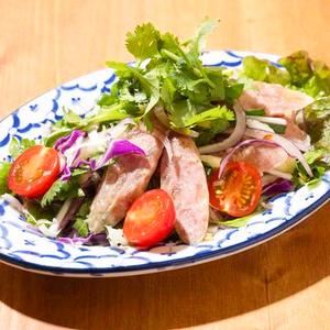 ヤムネーム ソーセージのスパイシーサラダ