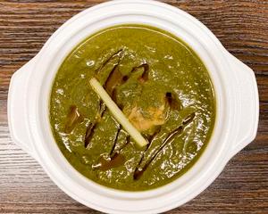 サグチキン Saag Chicken