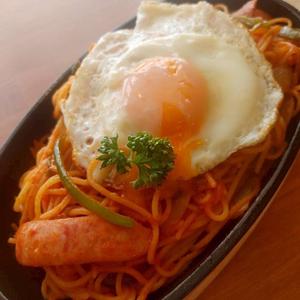鉄板ナポリタン