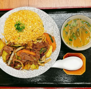 CM RANG DA B 牛肉と高菜のチャーハン