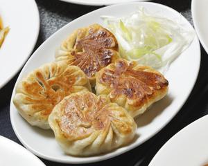 海老にら餃子4個入り