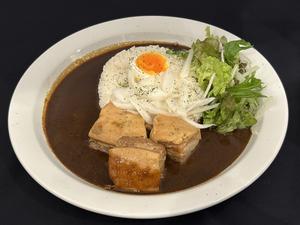 欧風黒バター豚角煮カレー