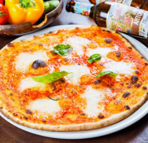 ピッツァ・マルゲリータ Pizza Margherita