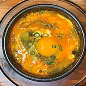 チーズスンドゥブチゲ