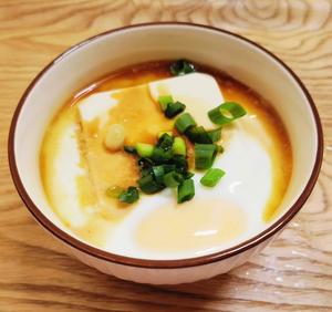 豆腐と卵の蒸し焼き