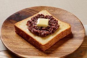 塩バターあんトースト