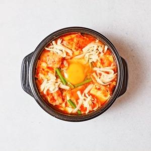 チーズ豚カレースンドゥブチゲ
