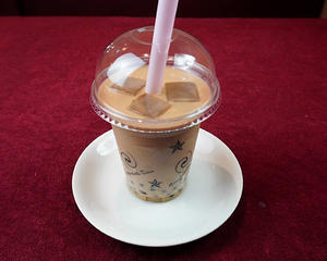 ミルクティーチャイタピオカ Milk tea-chai Tapioca