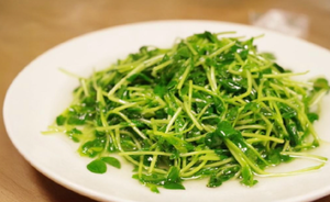 豆苗炒め