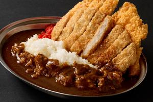 【相盛】ロースカツ＆チキンカレー Loin ＆ Chicken Cutlet Curry