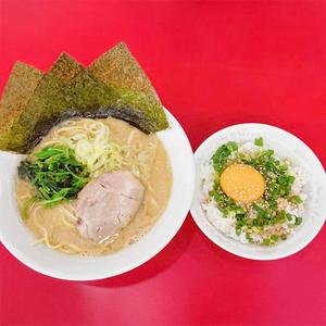 鹿島家豚骨ラーメン生卵丼セット