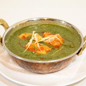 サグチキンカレーセット Sag Chicken Curry Set.