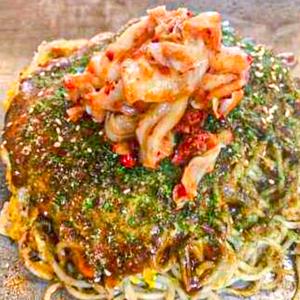 お好み焼きそば肉玉そば キムチ