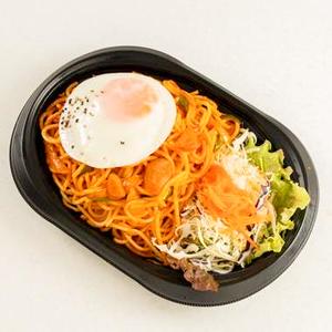 スパゲッティナポリタン目玉焼付き