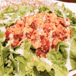 【ハーフサイズ】ゴロゴロお肉のタコサラダ