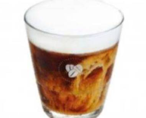 アイスフラットホワイト Iced Flat White COSTA COFFEE コスタコーヒー