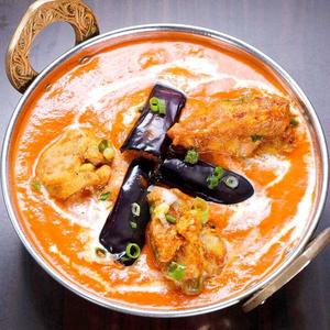 チキンナスマサラカレー (Chicken Eggplant Masala Curry)