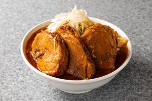 豚二枚増し辛いラーメン 並盛