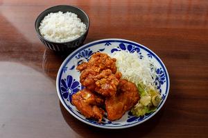 手仕込み唐揚げ弁当 唐揚げ250～300g程度(大きめサイズ4-5個)