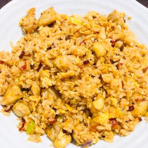 鶏肉入り辛子チャーハン