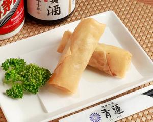 五目春巻き(2本) Mixed Spring Rolls (2 Pieces)