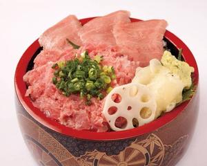 寿司屋が作る中トロネギトロ丼