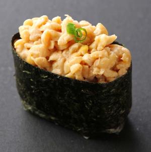 柿家すし 〈軍艦〉　納豆