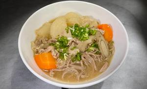 年越し豚汁そば(ごろごろ具材)