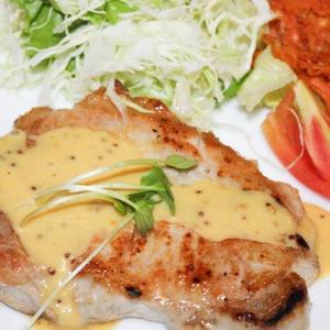 豚肉ステーキハニーマスタード