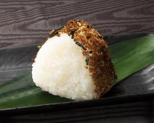 名代 かすうどん なが田 おかかおにぎり