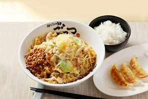ジロー系まぜそば+ごはん+餃子