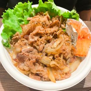キムチ カルビ丼