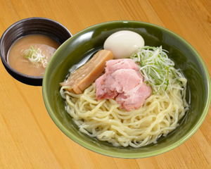 焼きあご塩らー麺 たかはし 味玉昆布水つけ麺