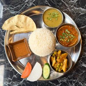 チキンカレーセット CHICKEN CURRY SET