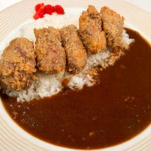 黒毛和牛の牛カツカレー弁当