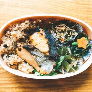 寝かせ玄米-酵素玄米-とメダイの香味焼き(主菜)弁当