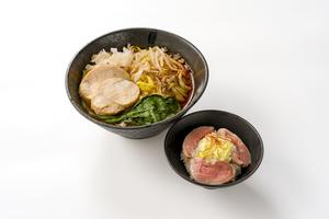 【迷ったらこれ】トトノウ麻辣湯+ラムチャーシュー丼セット