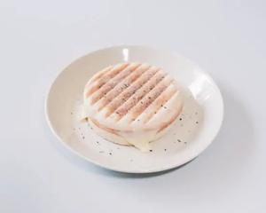 HAM AND CHEESE ハムとチーズのホットサンド