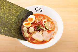 特製 濃厚辛い鶏白湯ラーメン