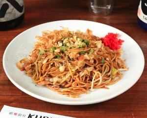 ブタ焼きそば Pork Yakisoba