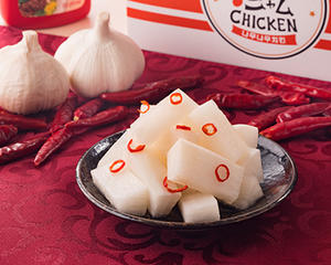 日本初上陸!!ニャムニャムチキン 自家製チキンム Homemade Pickles