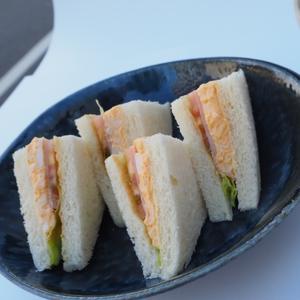 ハムタマゴサンド