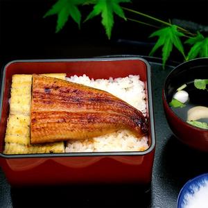うな重 白蒲上 (肝吸い・奈良漬け付き)