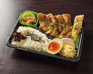なるとキッチン 炙り鶏チャーシュー弁当
