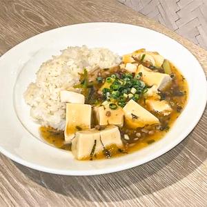 辛味山椒麻婆豆腐丼