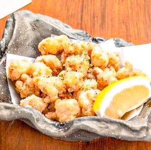 コリコリ ひざなんこつの唐揚げ