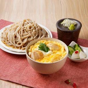 親子丼ミニそばセット※漬物は付きません