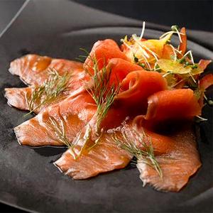 ノルウェースモークサーモンのカルパッチョ